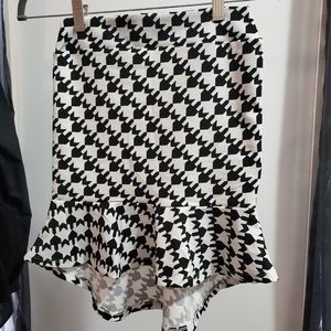 Fashion Nova High low Skirt